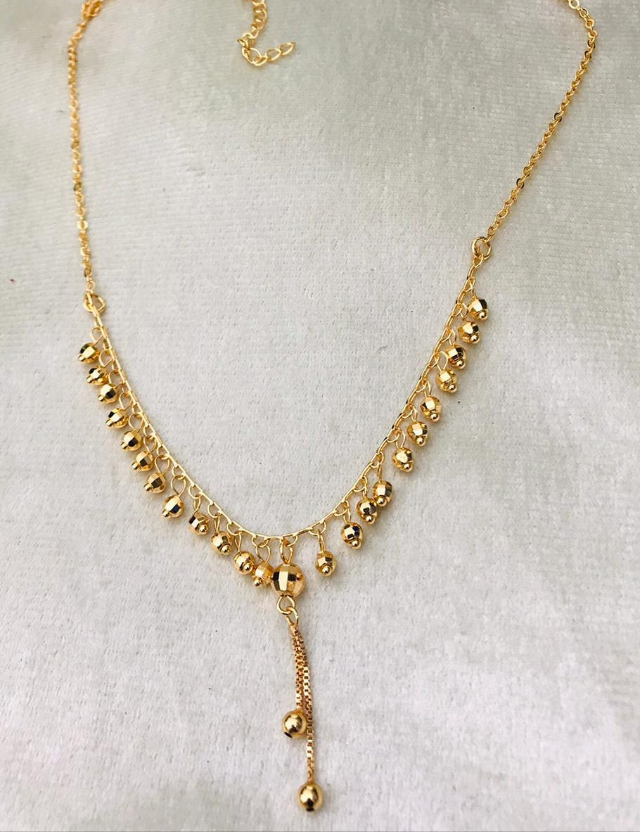 Woman goldplated nackleace - CH. SON'S JEWELER