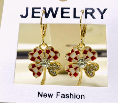 Fancy Earring sparkling stones - CH. SON'S JEWELER