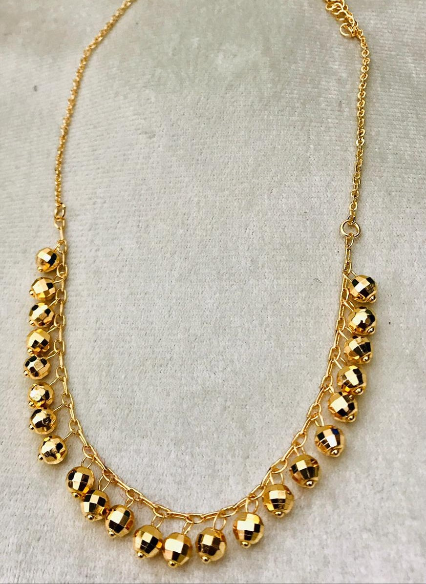 Woman goldplated nackleace - CH. SON'S JEWELER